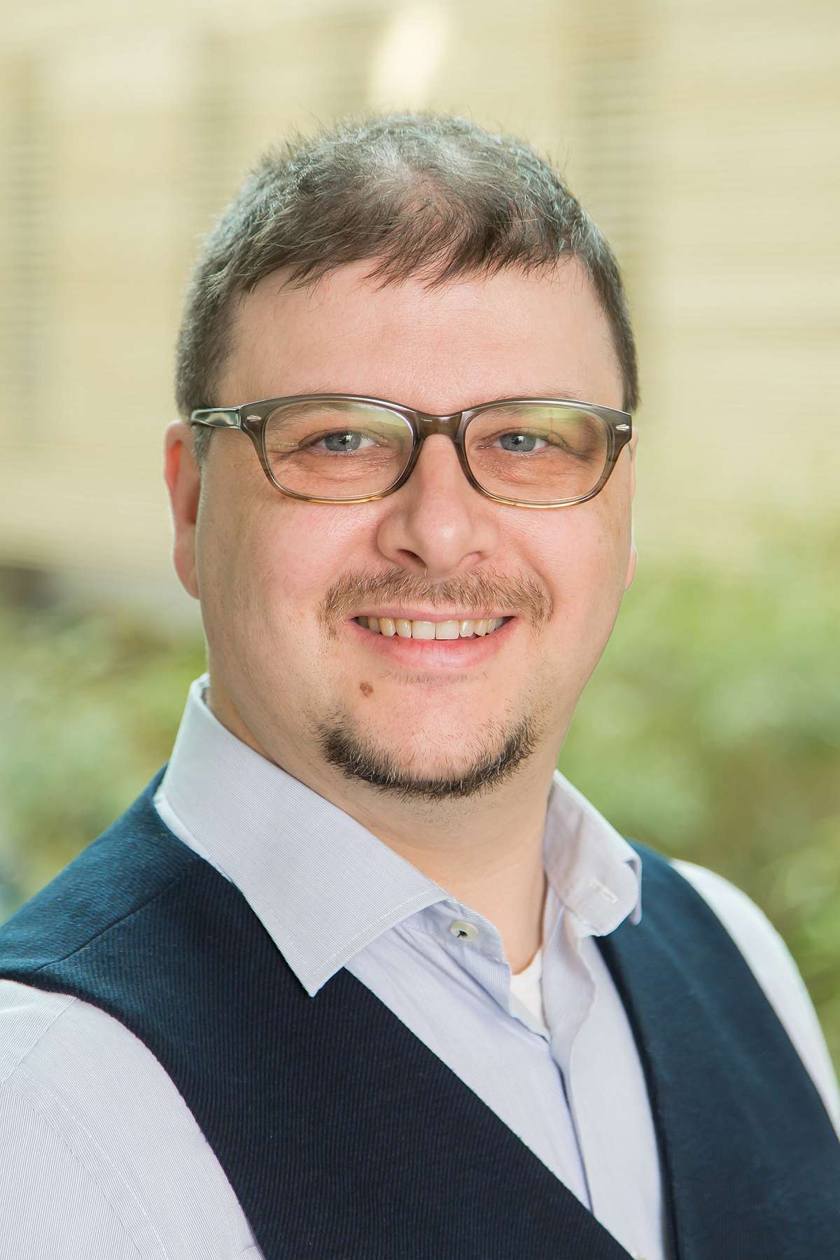 Dr. Jason Sparkes